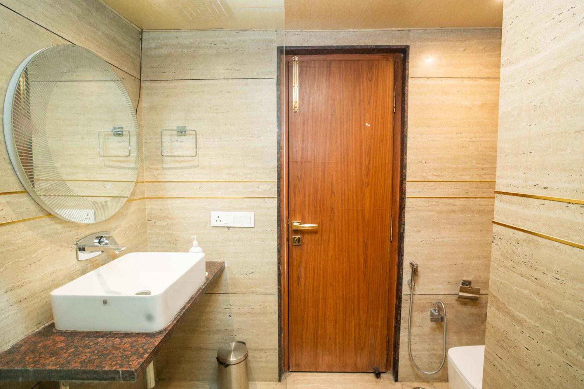 Luxury Aloha Apartments, Rishikesh Exterior photo